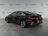 2026 Hyundai Elantra Luxury image 3