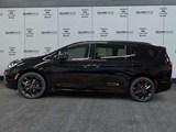 2026 Chrysler Pacifica Select image 2