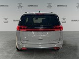 2025 Chrysler Pacifica Limited image 4