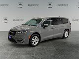 2023 Chrysler Pacifica Touring-L image 1