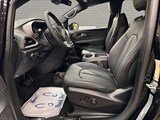 2027 Chrysler Grand Caravan SXT image 2