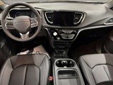 2027 Chrysler Grand Caravan SXT image 3