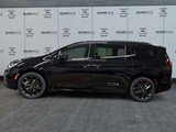 2026 Chrysler Pacifica Select image 2
