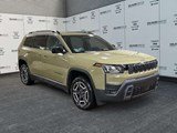 2026 Jeep Cherokee Laredo/Limited image 4