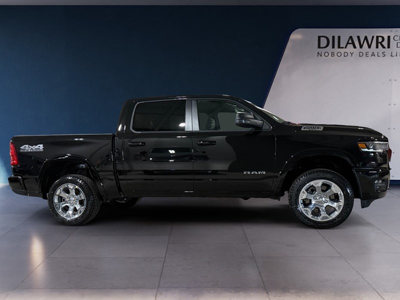 2025 RAM 1500 Big Horn 4x4 Crew Cab 5'7" Box