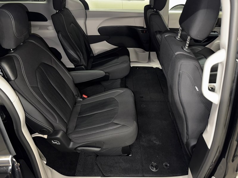 2024 Chrysler Grand Caravan SXT 2WD