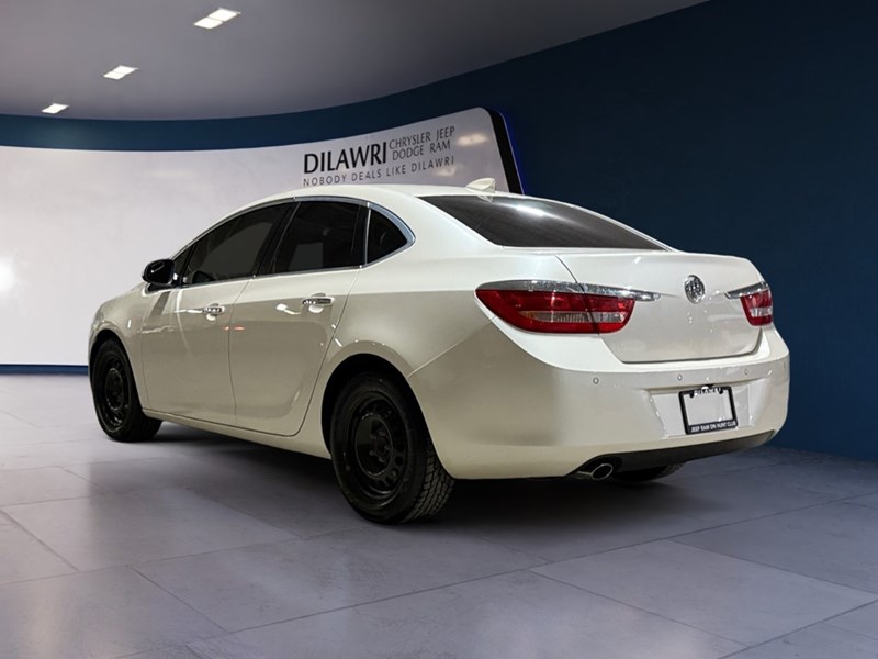 2015 Buick Verano 4dr Sdn Leather Group