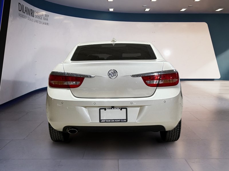 2015 Buick Verano 4dr Sdn Leather Group