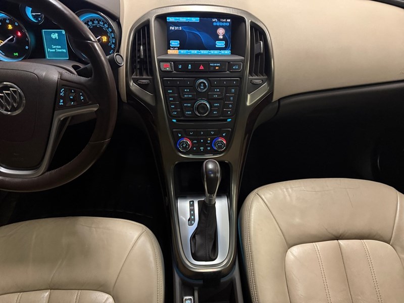 2015 Buick Verano 4dr Sdn Leather Group