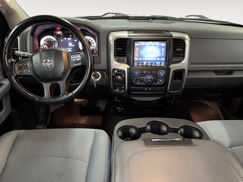 2018 RAM 1500 SLT