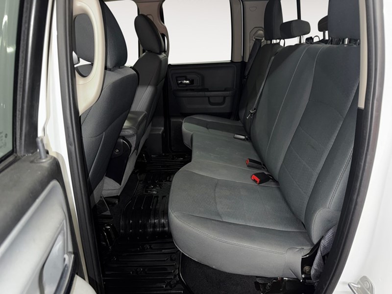 2018 RAM 1500 SLT