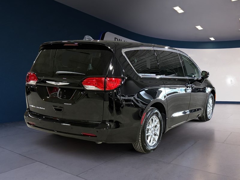 2024 Chrysler Grand Caravan SXT 2WD