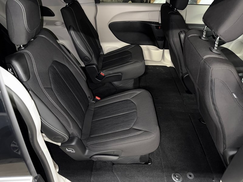 2024 Chrysler Grand Caravan SXT 2WD