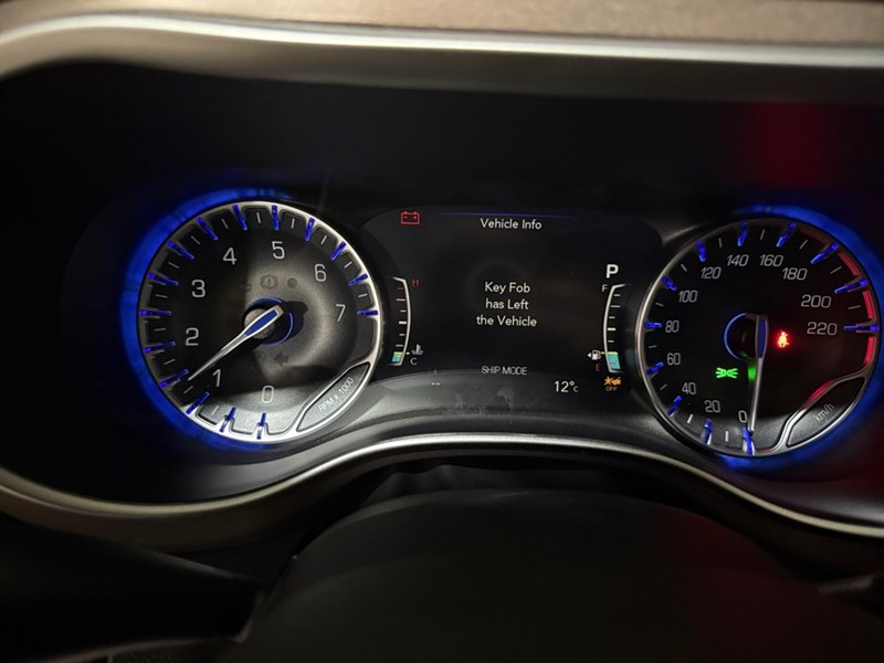 2024 Chrysler Grand Caravan SXT 2WD