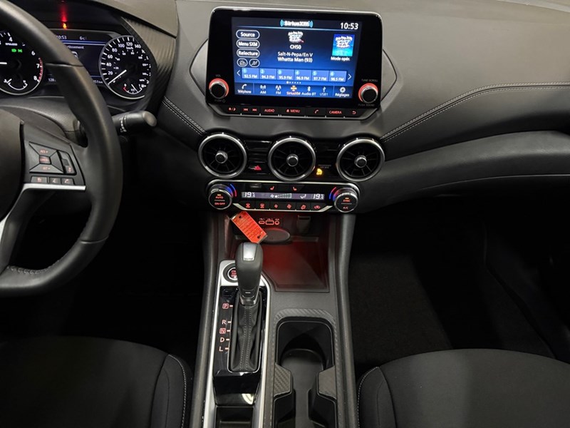 2022 Nissan Sentra SV CVT