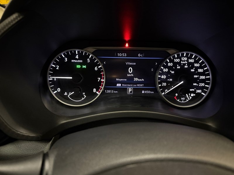2022 Nissan Sentra SV CVT