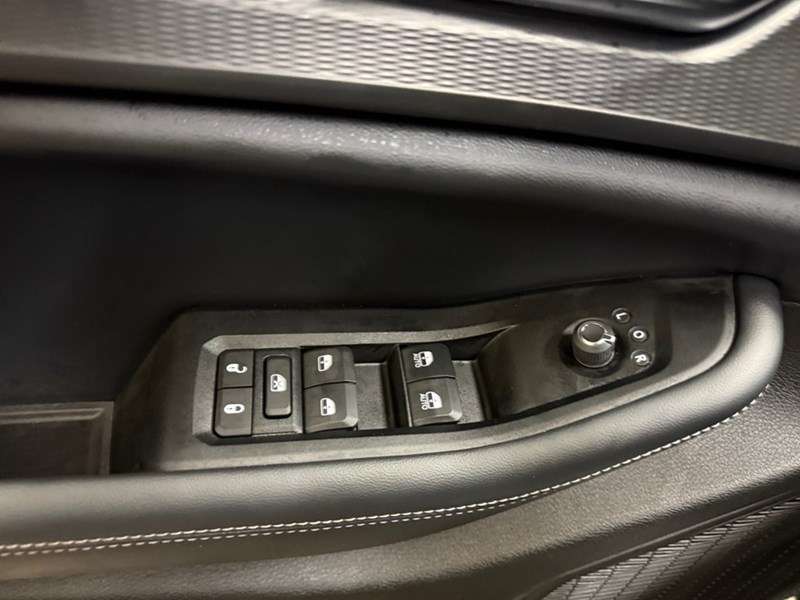2024 Jeep Grand Cherokee Laredo 4x4