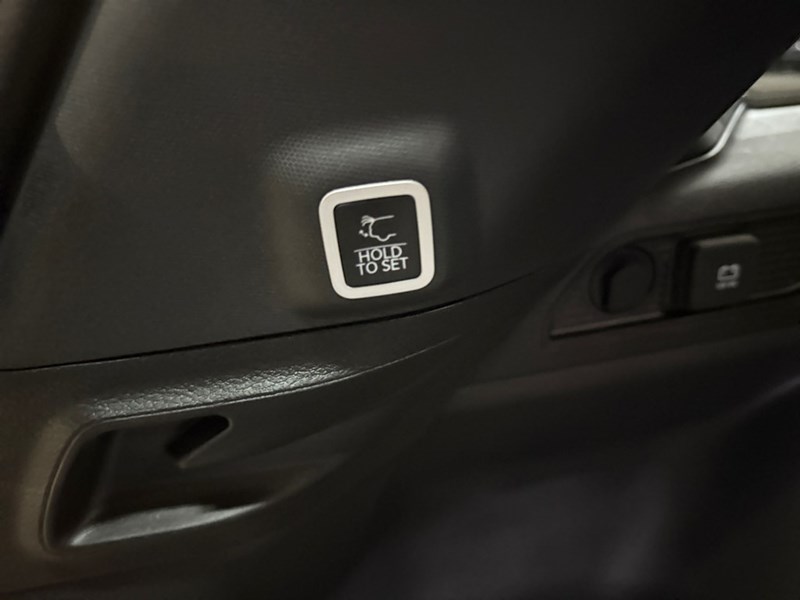 2024 Jeep Grand Cherokee Laredo 4x4