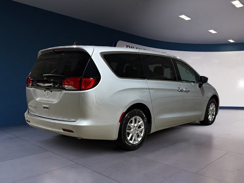 2024 Chrysler Grand Caravan SXT 2WD