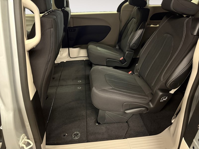 2024 Chrysler Grand Caravan SXT 2WD