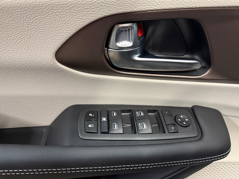 2024 Chrysler Grand Caravan SXT 2WD