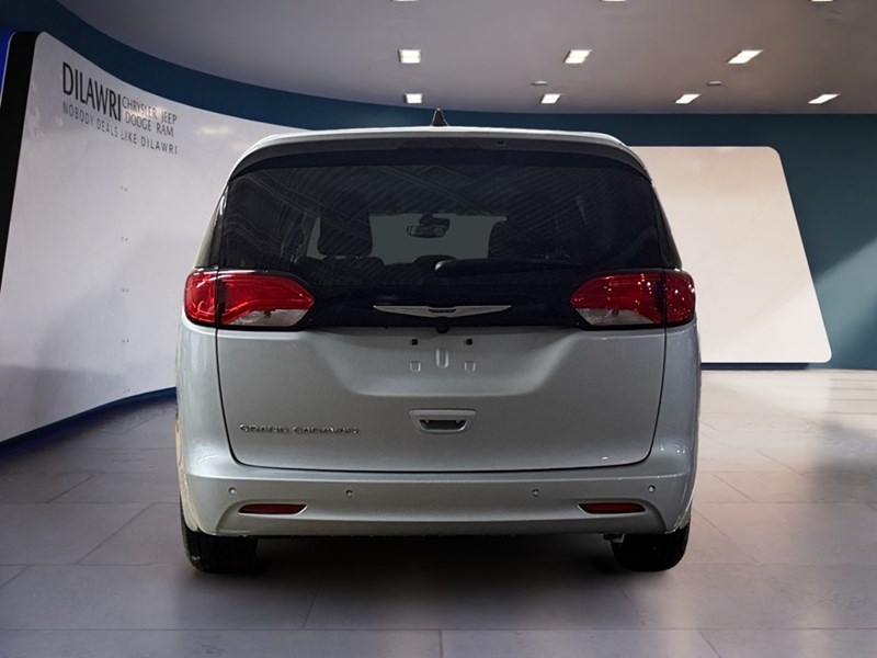 2024 Chrysler Grand Caravan SXT 2WD