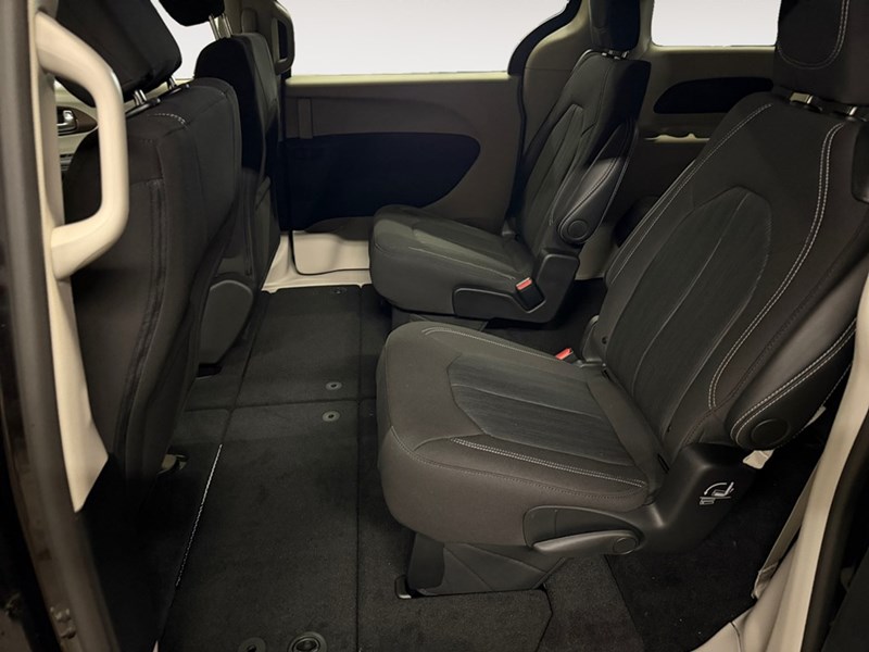 2024 Chrysler Grand Caravan SXT 2WD