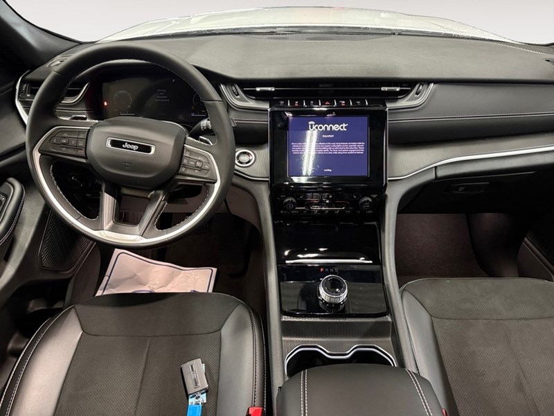 2024 Jeep Grand Cherokee Altitude 4x4