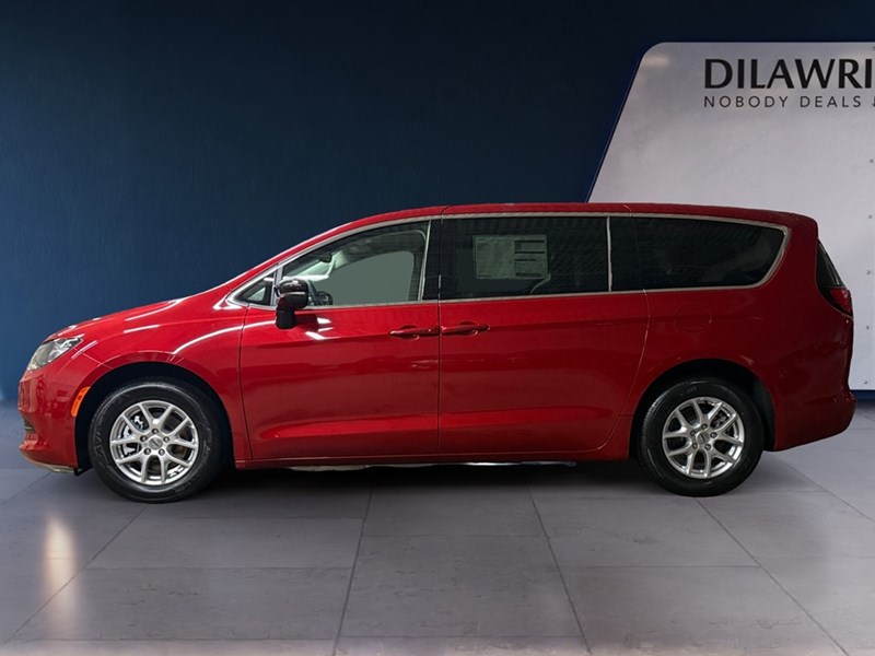 2024 Chrysler Grand Caravan SXT 2WD