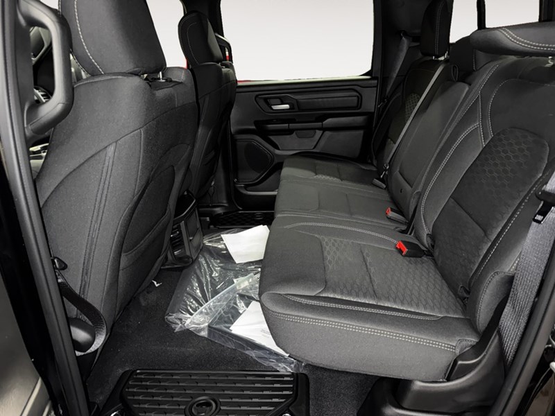 2025 RAM 1500 Tradesman 4x4 Crew Cab 5'7" Box