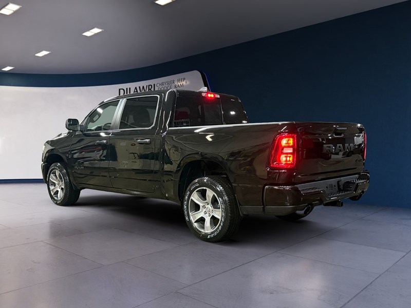 2025 RAM 1500 Tradesman 4x4 Crew Cab 5'7" Box