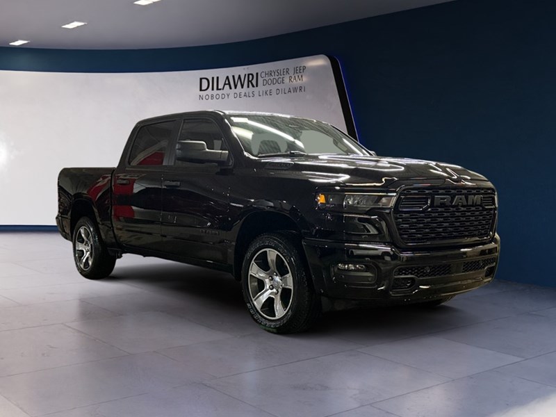 2025 RAM 1500 Tradesman 4x4 Crew Cab 5'7" Box