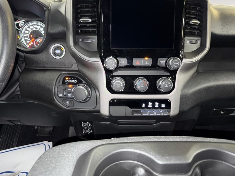 2025 RAM 1500 Tradesman 4x4 Crew Cab 5'7" Box