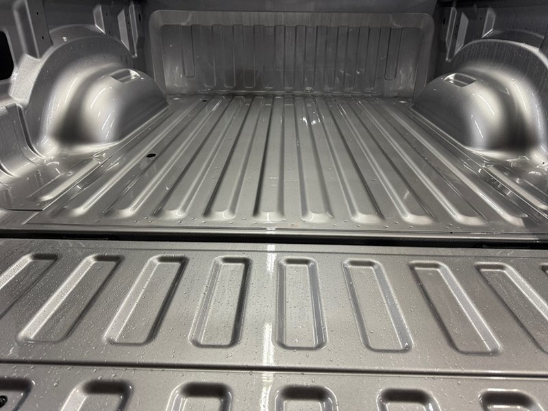 2025 RAM 1500 Tradesman 4x4 Crew Cab 5'7" Box
