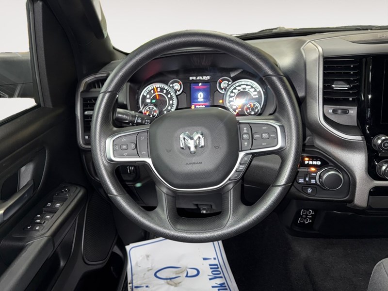 2025 RAM 1500 Tradesman 4x4 Crew Cab 5'7" Box
