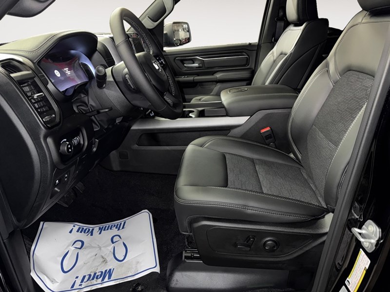 2025 RAM 1500 Sport 4x4 Crew Cab 5'7" Box