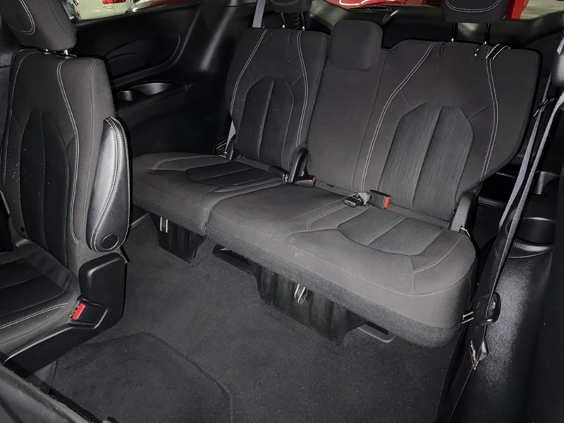 2022 Chrysler Pacifica Touring AWD