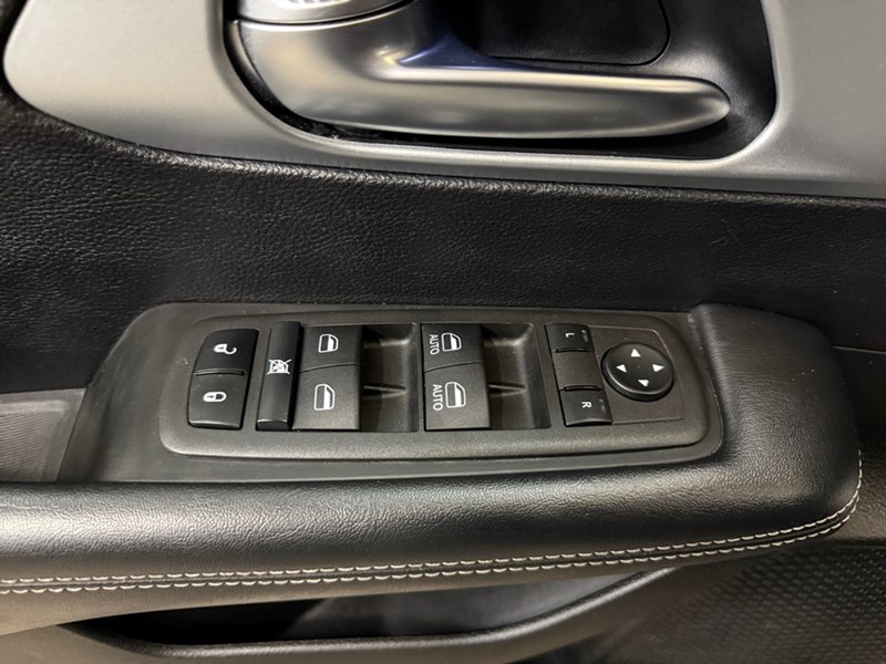 2022 Chrysler Pacifica Touring AWD