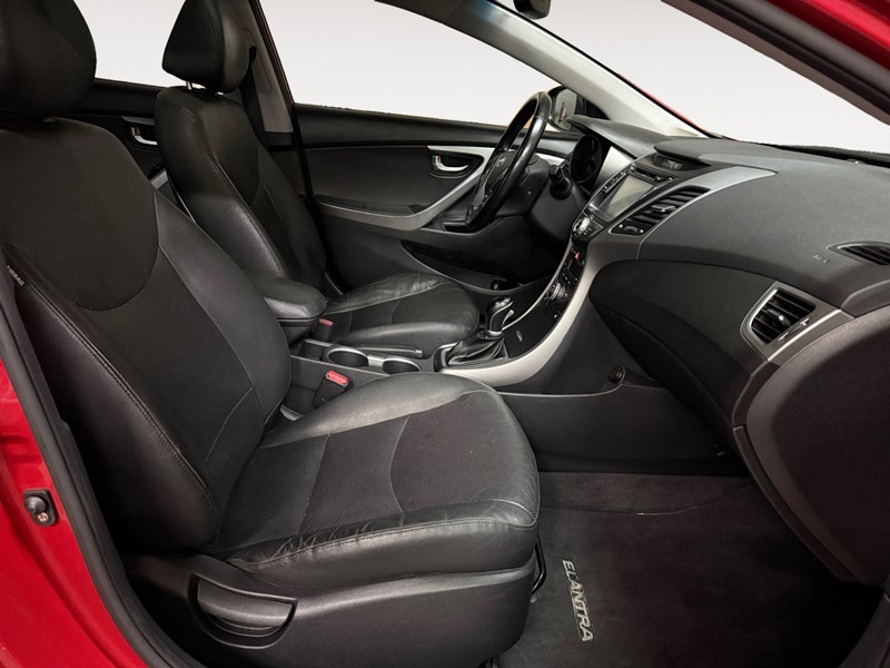 2016 Hyundai Elantra 4dr Sdn Auto Limited