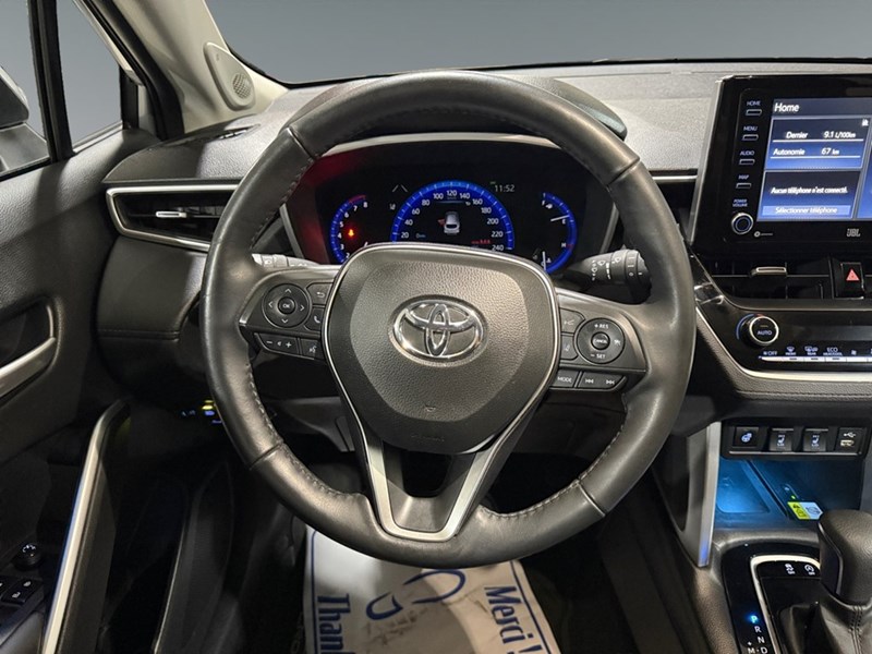 2022 Toyota Corolla Cross XLE AWD