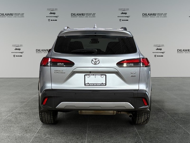2022 Toyota Corolla Cross XLE AWD