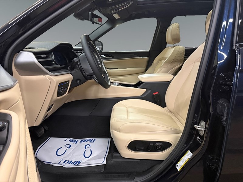 2023 Jeep Grand Cherokee 4xe 4x4