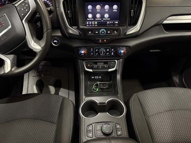 2024 GMC Terrain AWD 4dr SLE