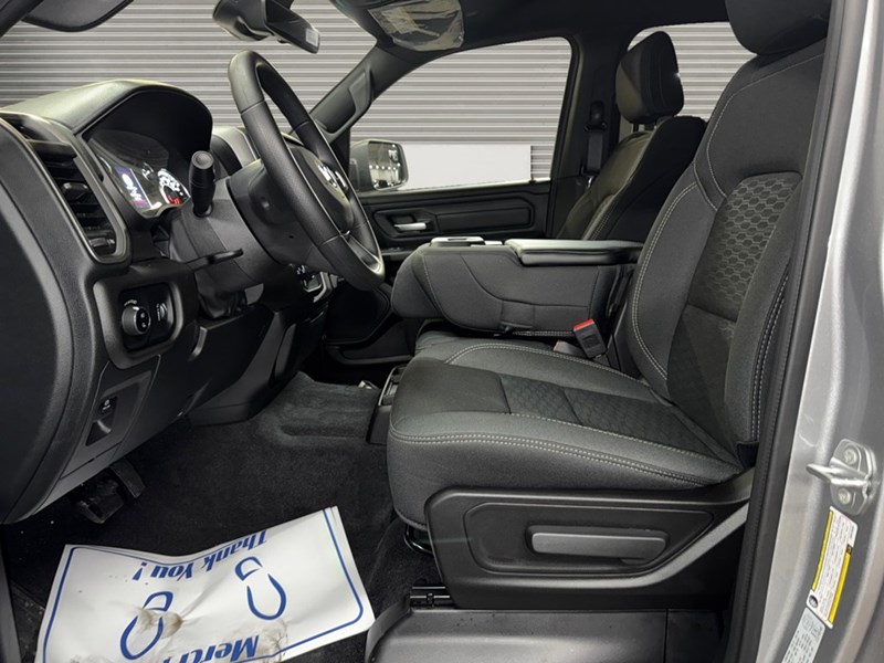 2025 RAM 1500 Tradesman 4x4 Crew Cab 5'7" Box