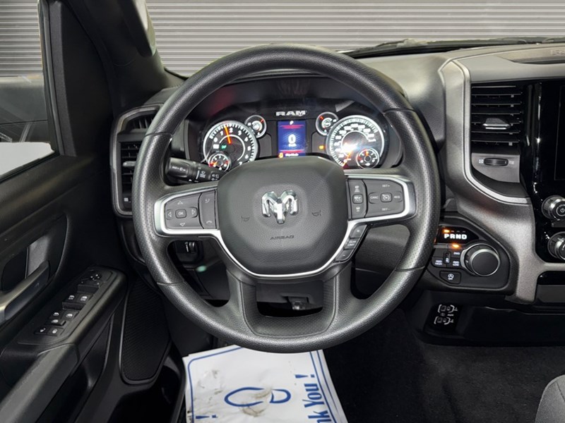 2025 RAM 1500 Tradesman 4x4 Crew Cab 5'7" Box