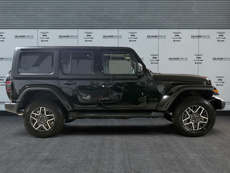 2025 Jeep Wrangler Sahara 4 Door 4x4