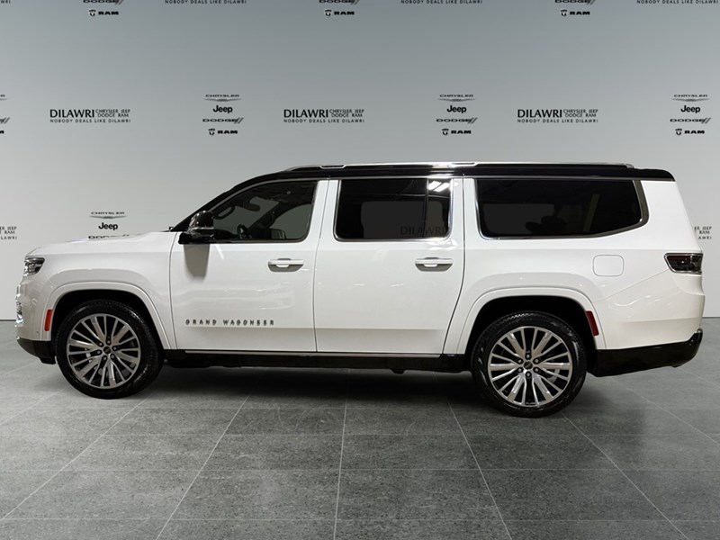 2023 Jeep Grand Wagoneer L Series III 4x4