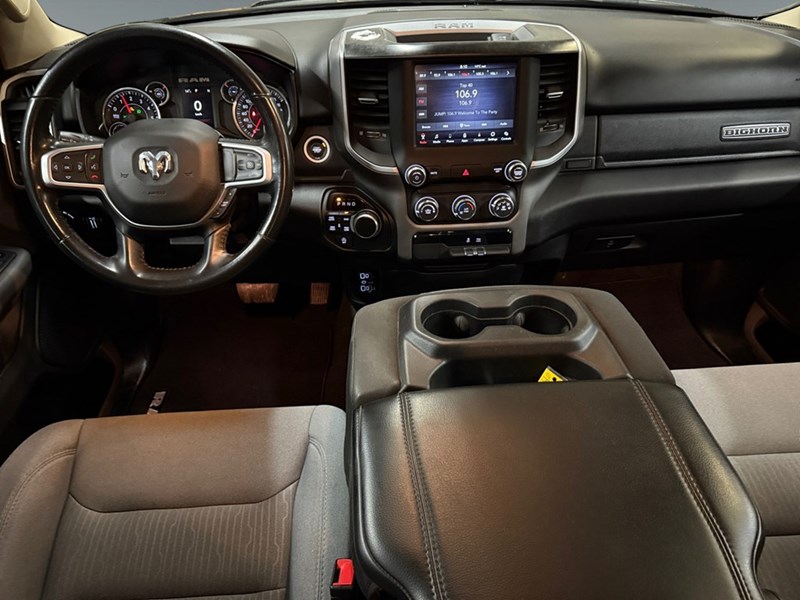 2019 RAM 1500 Big Horn 4x4 Crew Cab 5'7" Box
