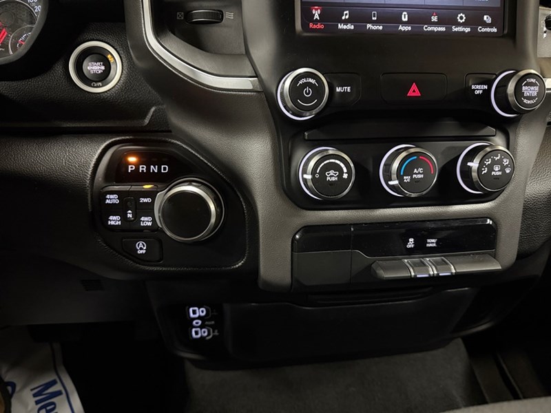 2019 RAM 1500 Big Horn 4x4 Crew Cab 5'7" Box