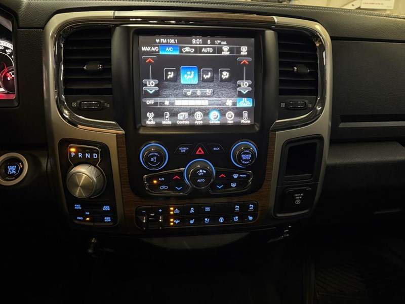 2016 RAM 1500 4WD Crew Cab 140.5" Laramie